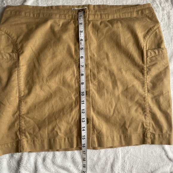Toad & Co Button Mini Skirt sz 12 - Picture 6 of 6